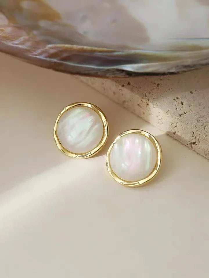 New Classic Elegant Round Opal Earrings for Women Simple and Versatile Luxury Designer Jewelry Korean Fashion Japan