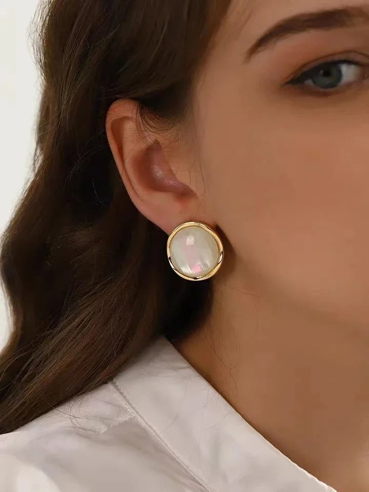 New Classic Elegant Round Opal Earrings for Women Simple and Versatile Luxury Designer Jewelry Korean Fashion Japan