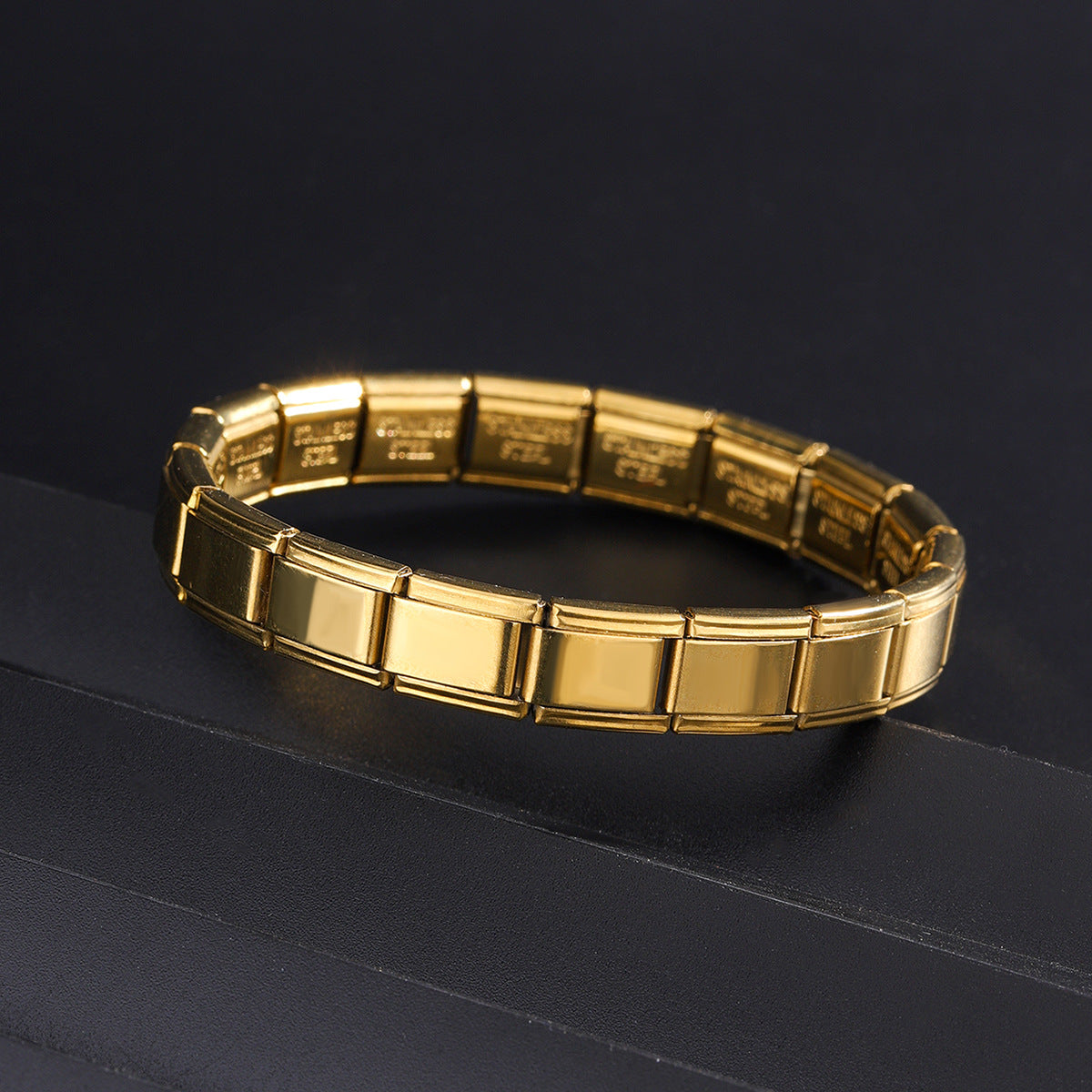 Elastic bracelet with multiple colors minimalist and luxurious daily commuting accessories