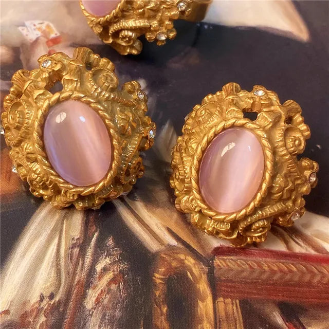 Vintage Metal Stud Earrings Natural Stone Opal Brass for Women Gold Color Jewelry New Elegant Travel Gift